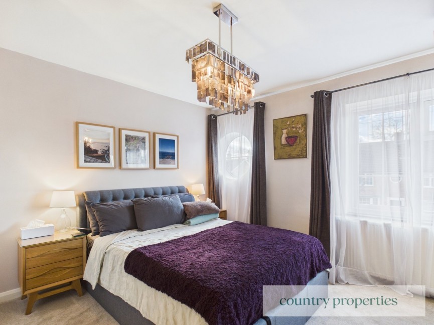 3 bedroom House for Sale Springfields, Welwyn Garden City, Hertfordshire