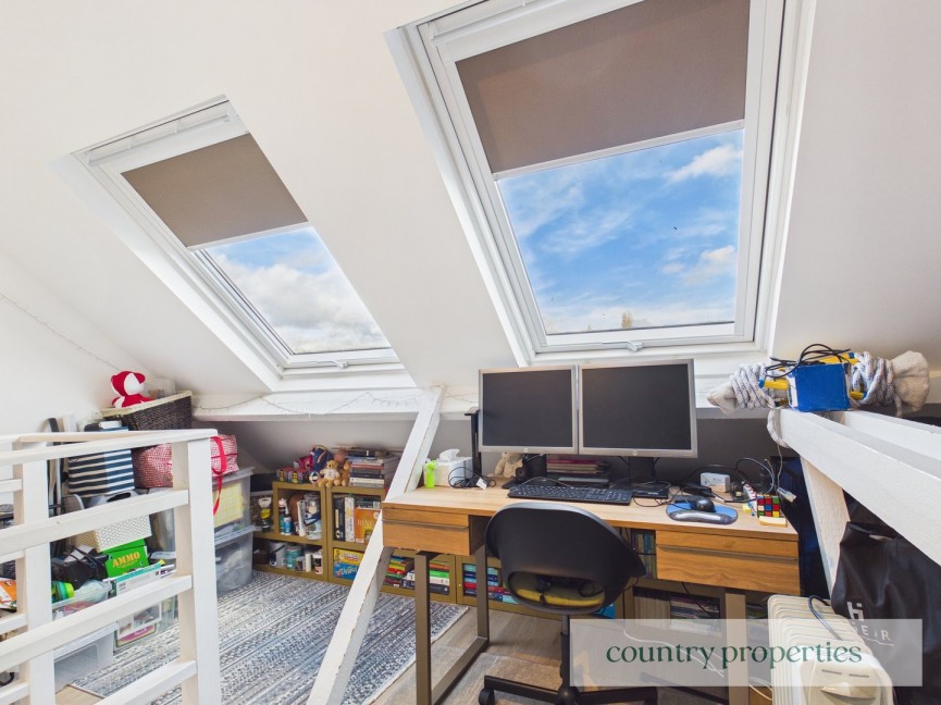 3 bedroom House for Sale Springfields, Welwyn Garden City, Hertfordshire