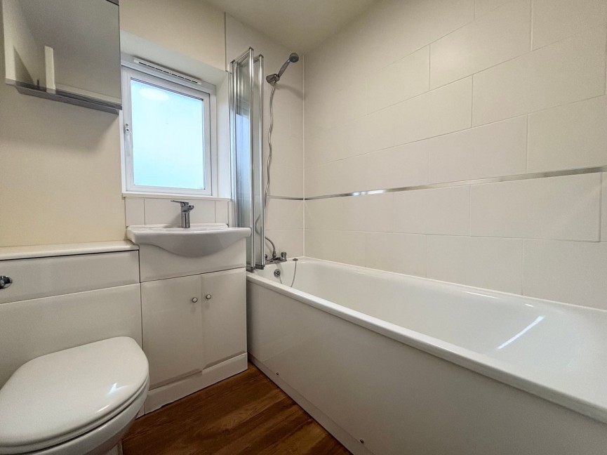 4 bedroom House for Letting Prince Andrews Close, ROYSTON, Hertfordshire