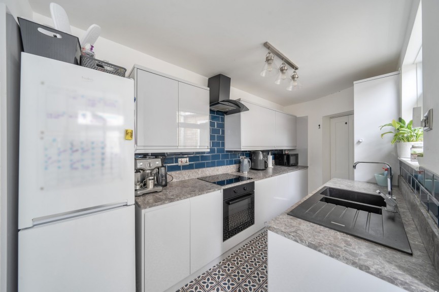 2 bedroom House for Sale High Street, Arlesey, Bedfordshire