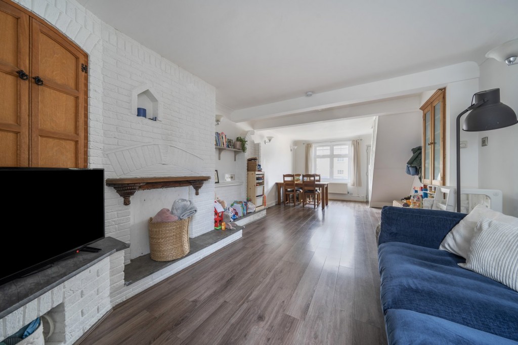 High Street, Arlesey, Bedfordshire