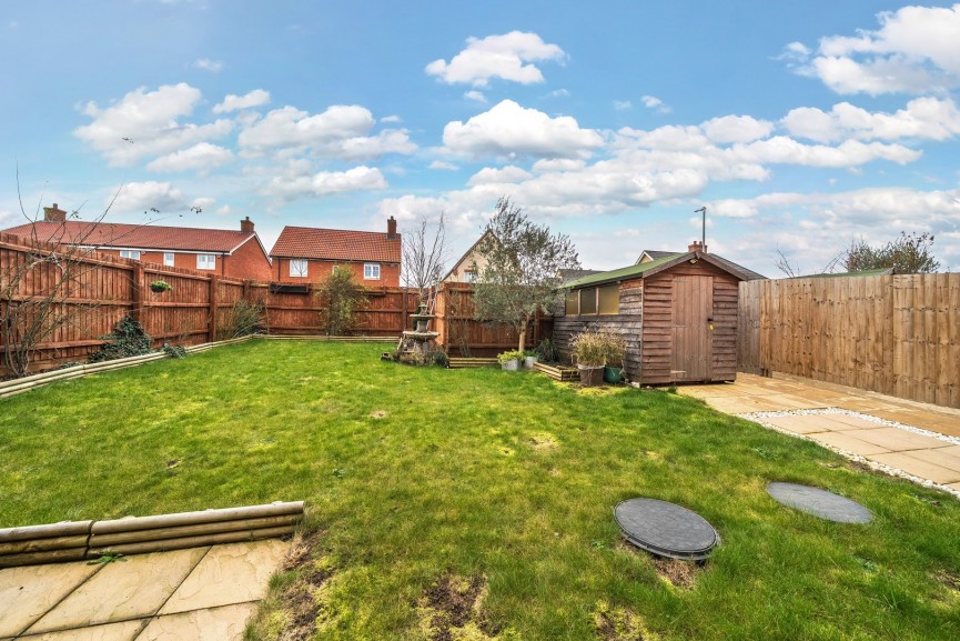 3 bedroom House for Sale Arlesey Road, Henlow, Bedfordshire