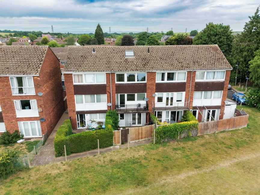 3 bedroom House for Sale Thurnall Close, Baldock, Hertfordshire
