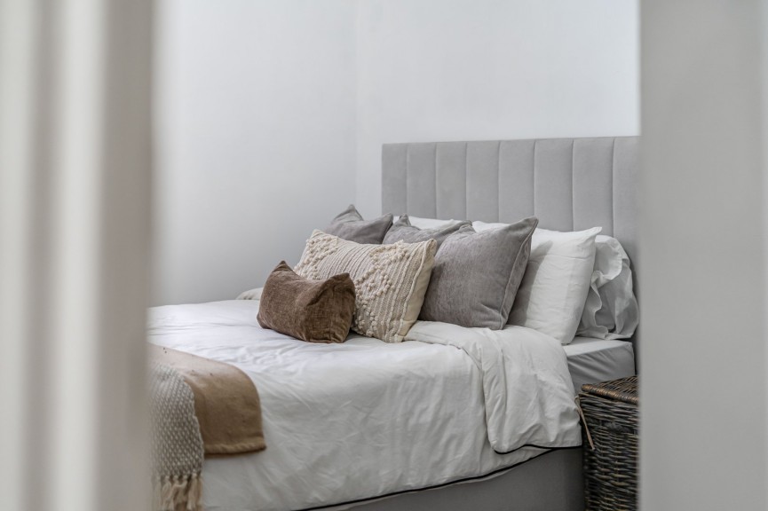 2 bedroom Flat for Sale St Lukes Court, Hatfield, Hertfordshire