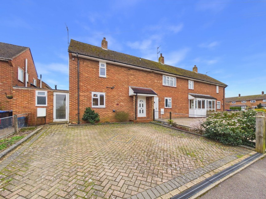 2 bedroom House for Sale Weston, Hitchin, Hertfordshire