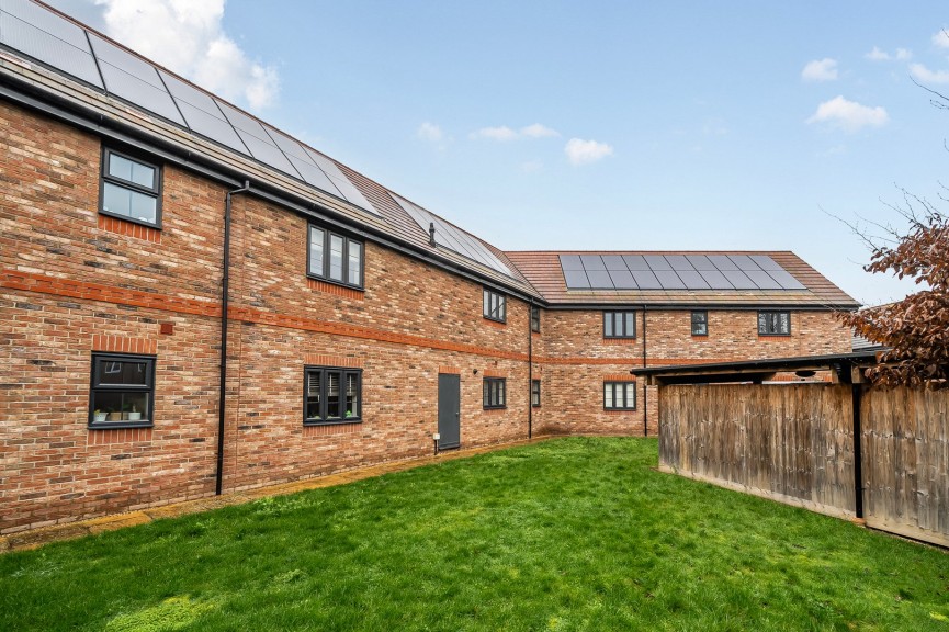 1 bedroom Flat for Sale Shepherds Place, Shefford, Bedfordshire