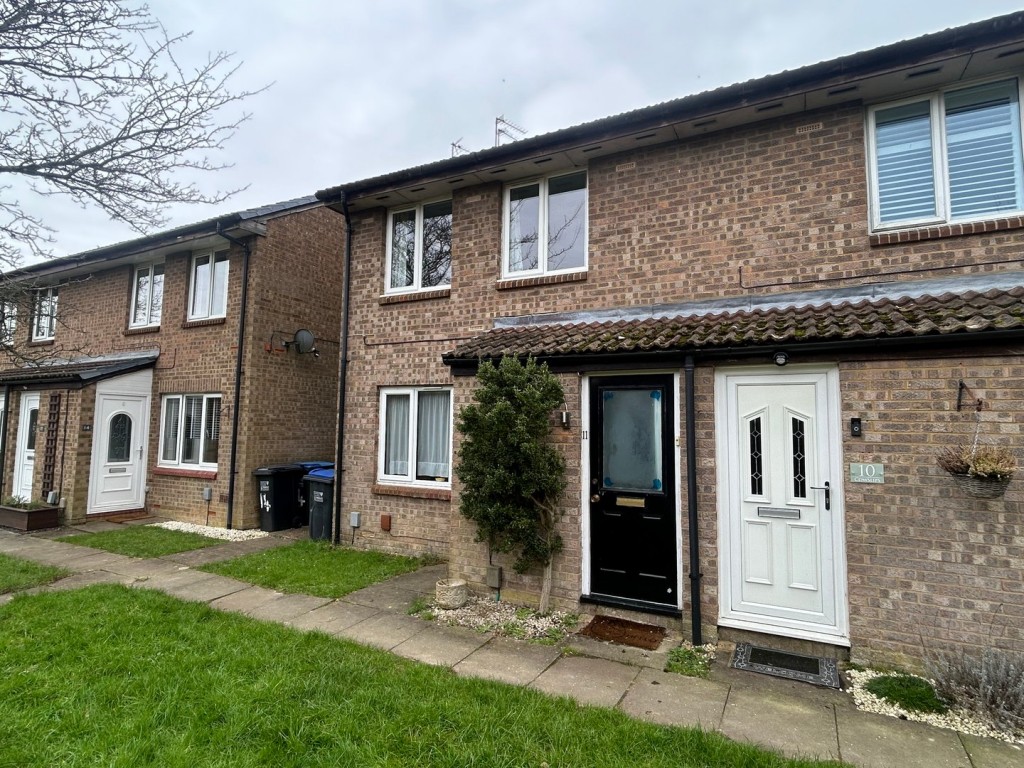 Cowslips, Welwyn Garden City, Hertfordshire