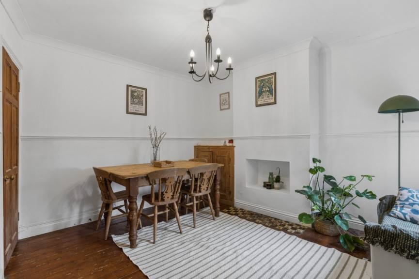 3 bedroom House for Sale Alexandra Road, Hitchin, Hertfordshire