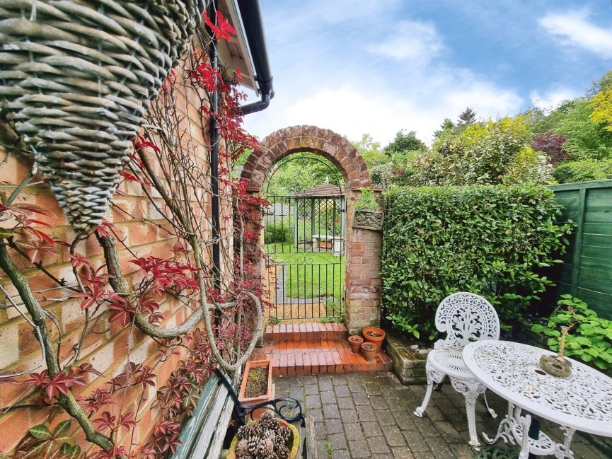 3 bedroom House for Sale Ampthill, Bedford