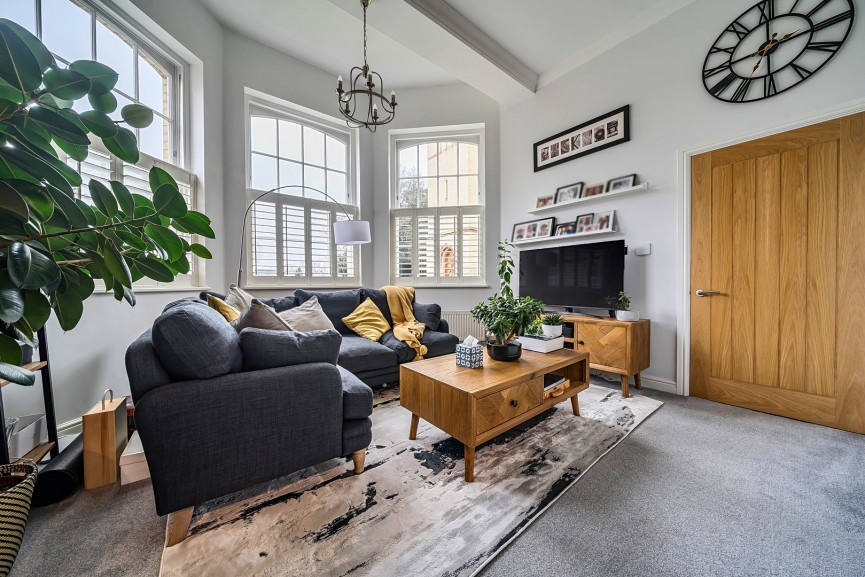 2 bedroom Flat for Sale Kingsley Avenue, Fairfield, Bedfordshire