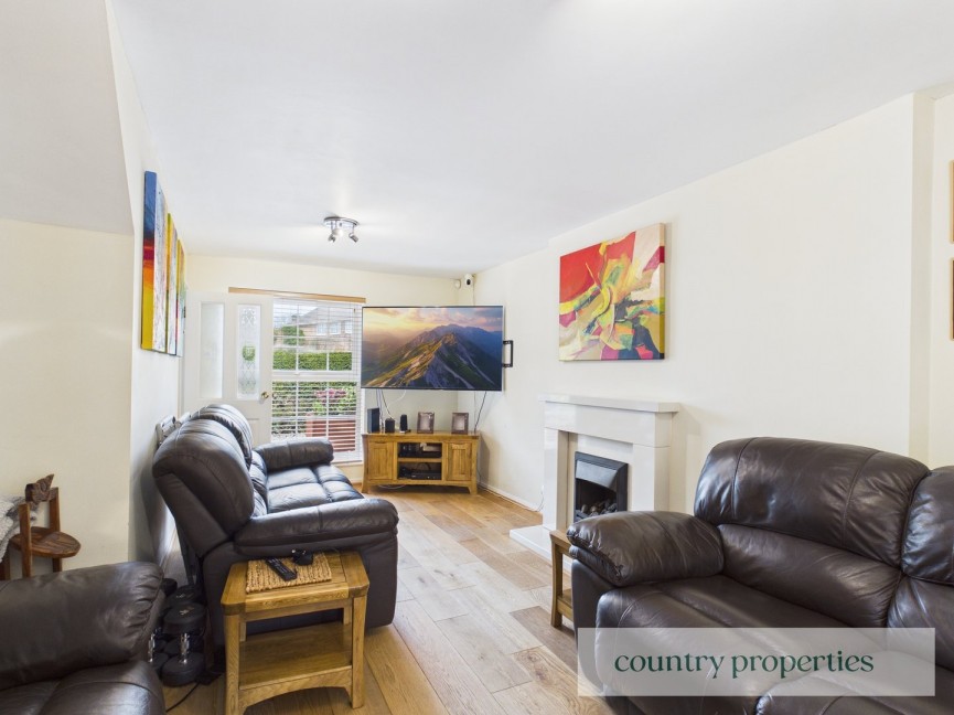 4 bedroom House for Sale The Commons, Welwyn Garden City, Hertfordshire