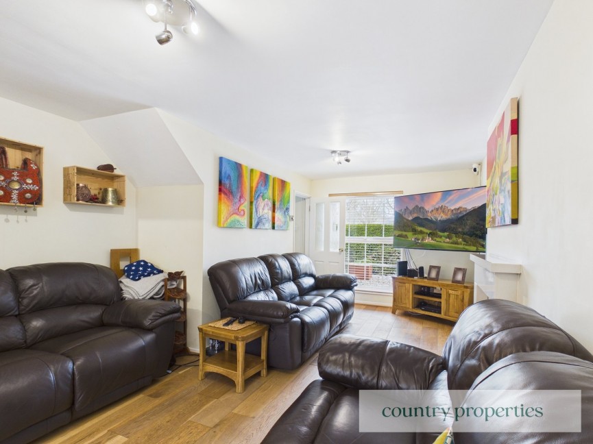 4 bedroom House for Sale The Commons, Welwyn Garden City, Hertfordshire