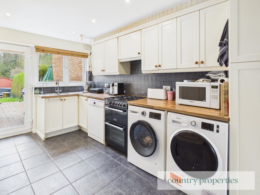 4 bedroom House for Sale The Commons, Welwyn Garden City, Hertfordshire