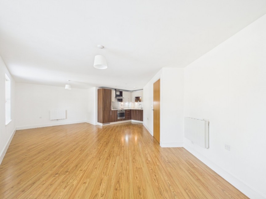 2 bedroom Flat for Sale Coopers Yard, Hitchin, Hertfordshire