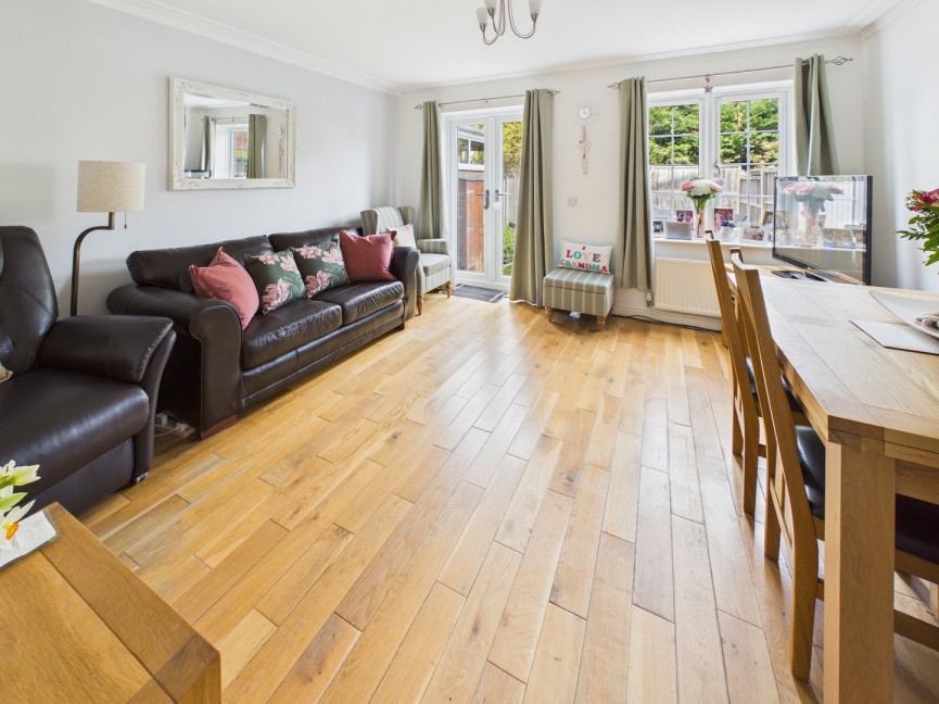 3 bedroom House for Sale Rusbridge Court, Baldock, Hertfordshire