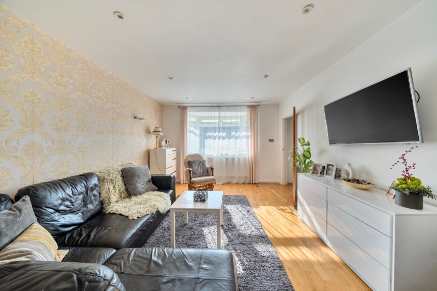 3 bedroom House for Sale Catherine Road, Flitwick, Bedfordshire