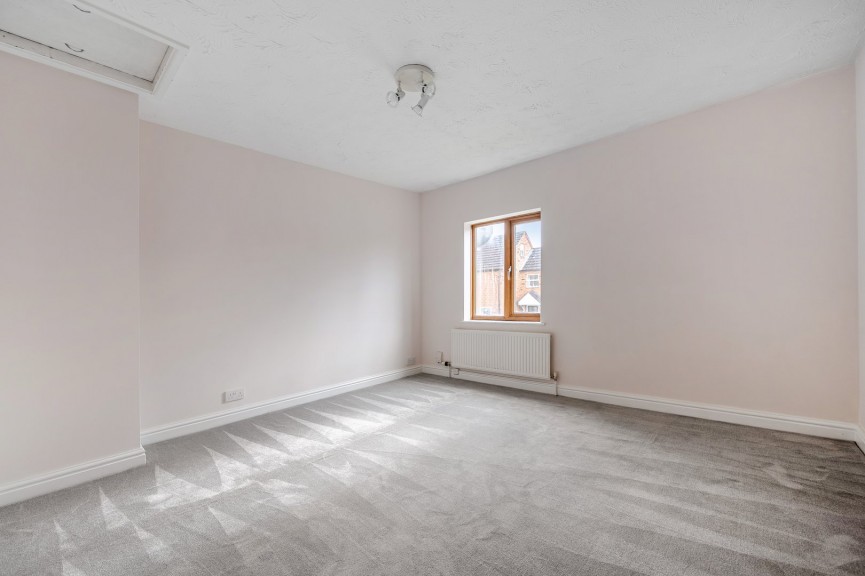 2 bedroom House for Sale Ampthill Road, Shefford, Bedfordshire