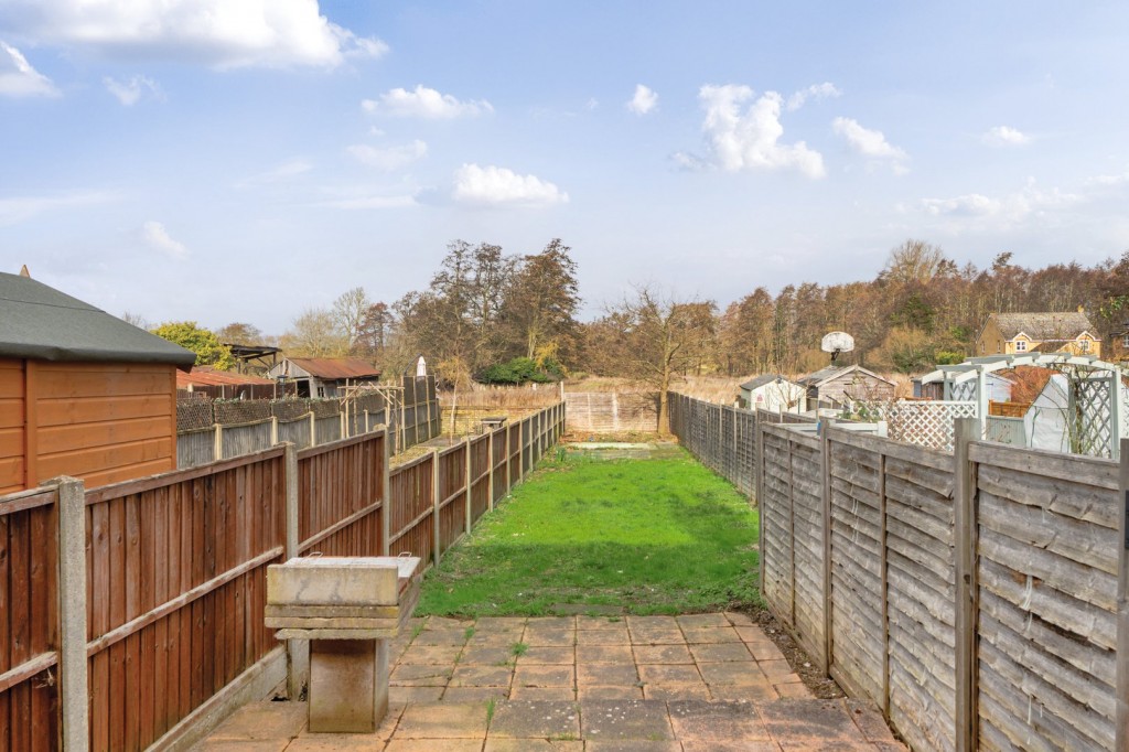 Ampthill Road, Shefford, Bedfordshire