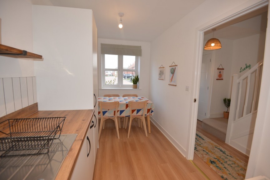 2 bedroom House for Letting Binyon Gardens, Stotfold