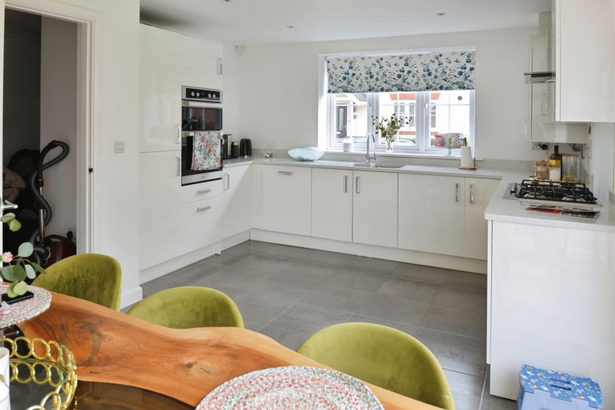 4 bedroom House for Letting Axon Paddock, Shefford, Bedfordshire