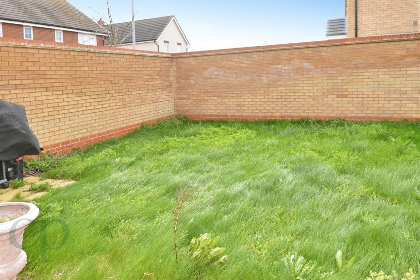 4 bedroom House for Letting Axon Paddock, Shefford, Bedfordshire