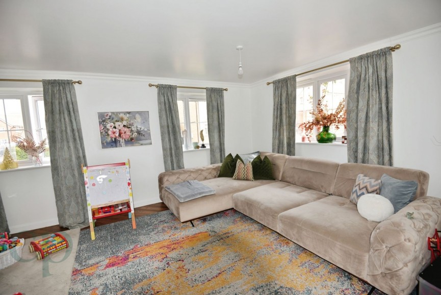 4 bedroom House for Letting Axon Paddock, Shefford, Bedfordshire