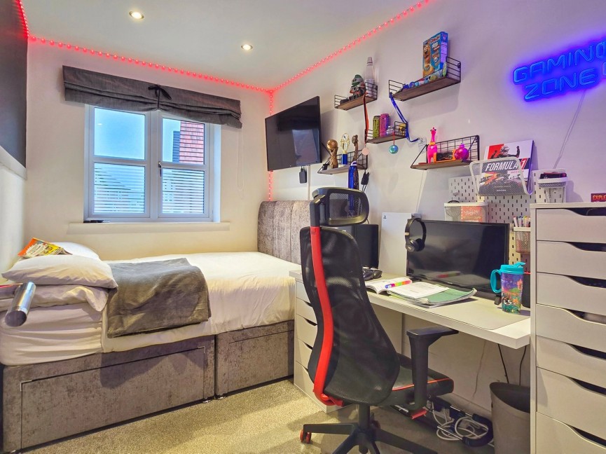 4 bedroom House for Sale Ampthill, Bedfordshire