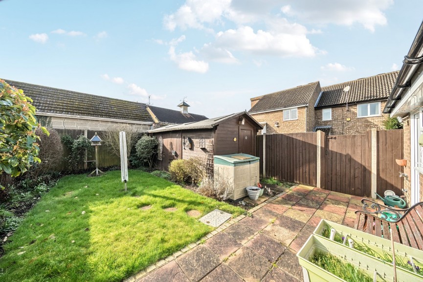 2 bedroom Bungalow for Sale Vicarage Close, Arlesey, Bedfordshire