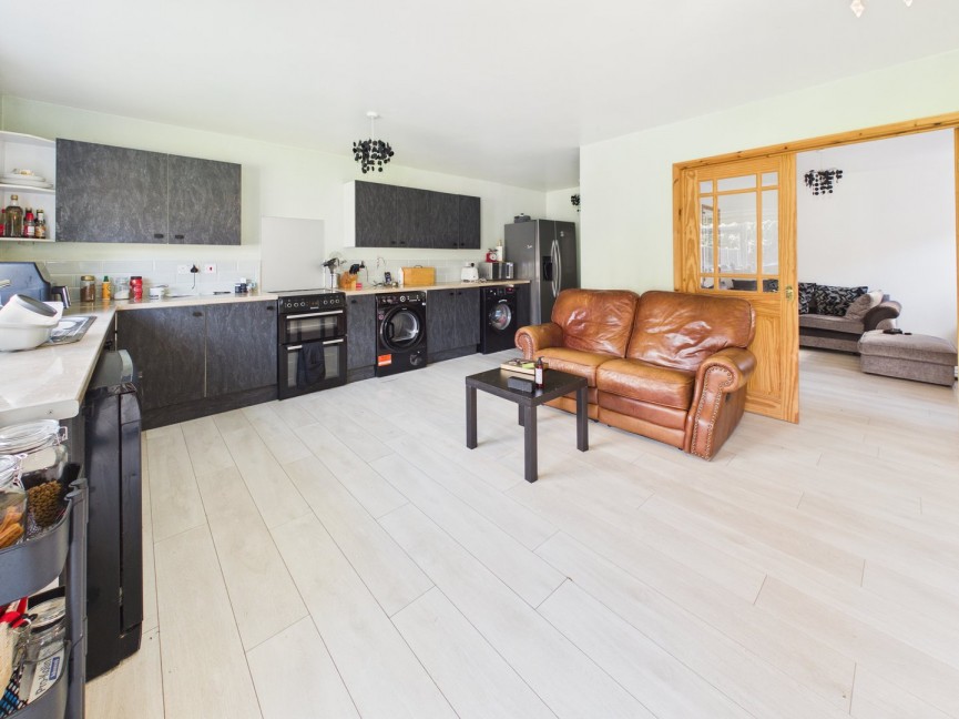 4 bedroom House for Sale Weston Way, Baldock, Hertfordshire