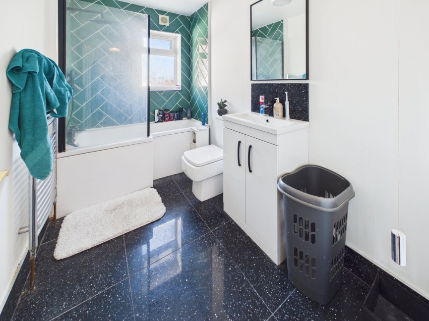 4 bedroom House for Sale Weston Way, Baldock, Hertfordshire