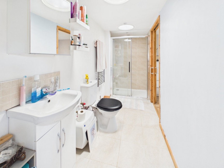 4 bedroom House for Sale Weston Way, Baldock, Hertfordshire