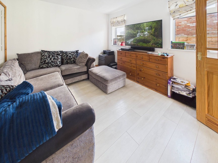 4 bedroom House for Sale Weston Way, Baldock, Hertfordshire