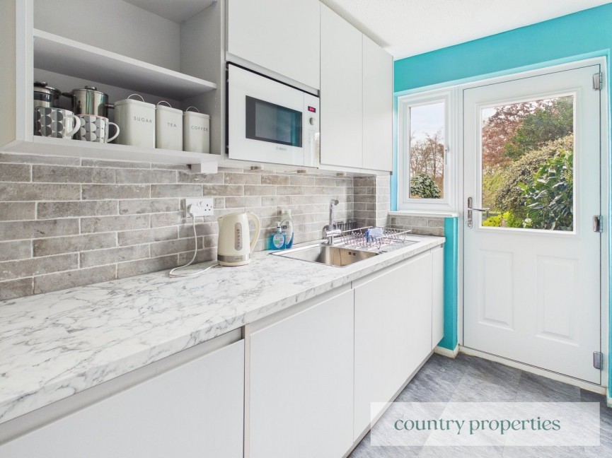 3 bedroom House for Sale Harwood Close, Welwyn Garden City, Hertfordshire