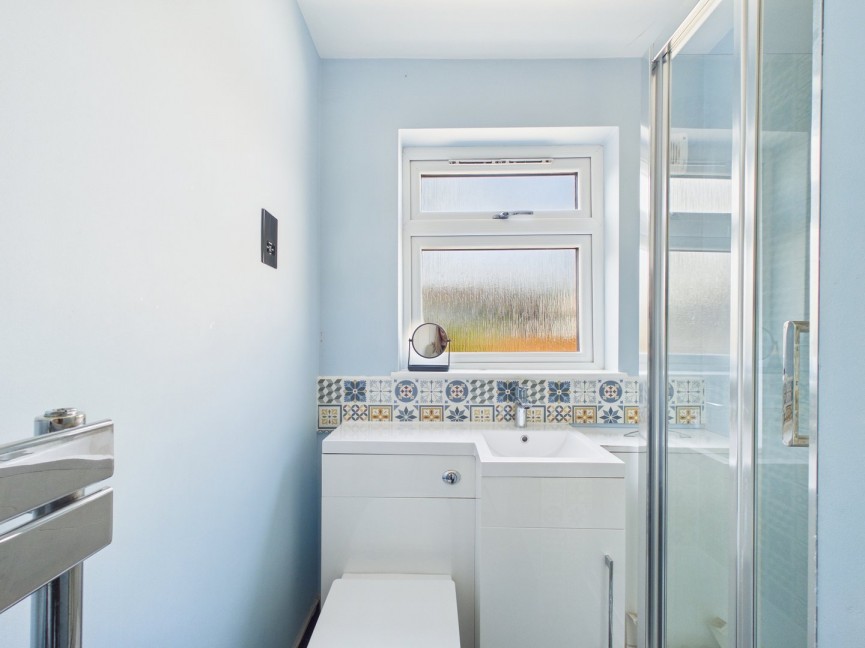 3 bedroom House for Sale Hardy Close, Hitchin, Hertfordshire