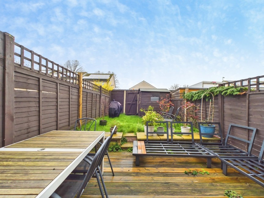 2 bedroom House for Sale Keats Way, Hitchin, Hertfordshire