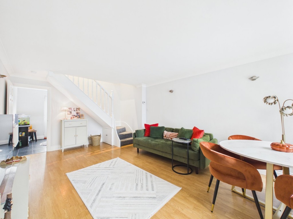 Keats Way, Hitchin, Hertfordshire