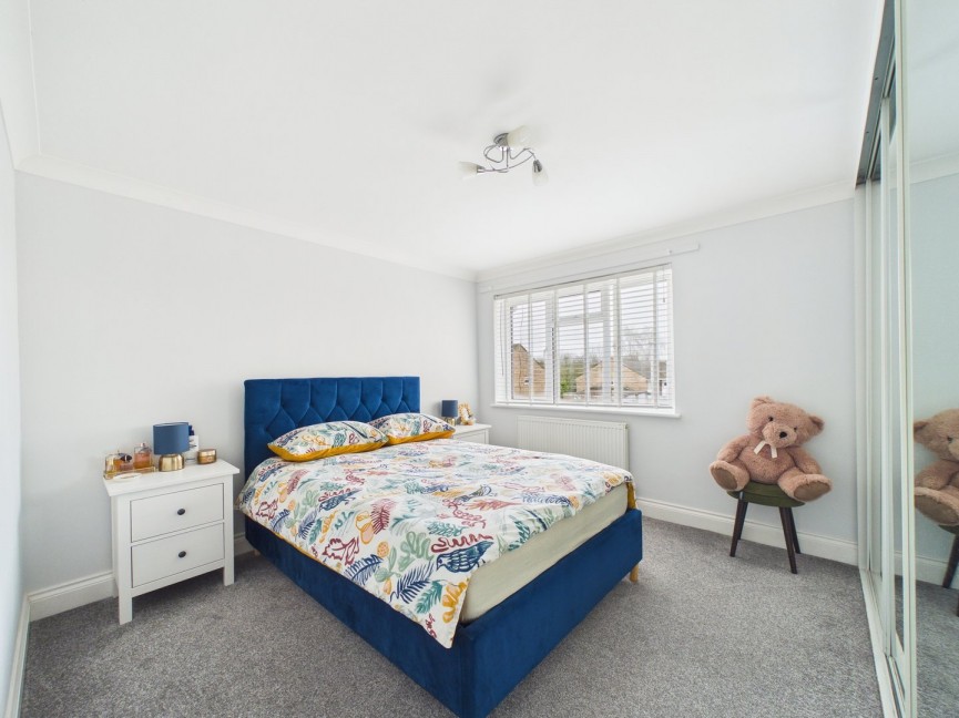 2 bedroom House for Sale Keats Way, Hitchin, Hertfordshire