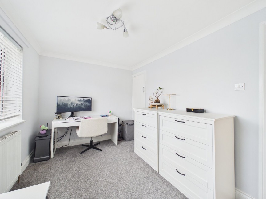 2 bedroom House for Sale Keats Way, Hitchin, Hertfordshire