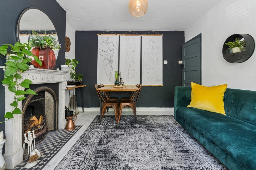 2 bedroom Flat for Sale Garrison Court, Hitchin, Hertfordshire