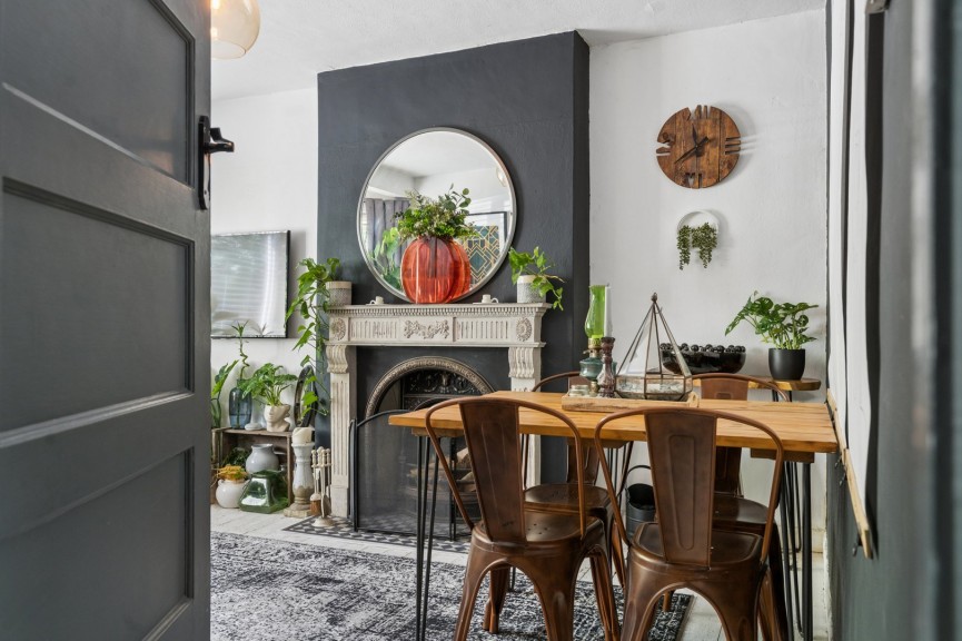 2 bedroom Flat for Sale Garrison Court, Hitchin, Hertfordshire