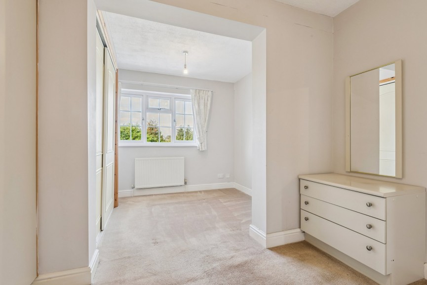 4 bedroom House for Sale Balmoral Road, Hitchin, Hertfordshire