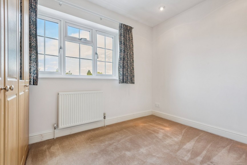 4 bedroom House for Sale Balmoral Road, Hitchin, Hertfordshire