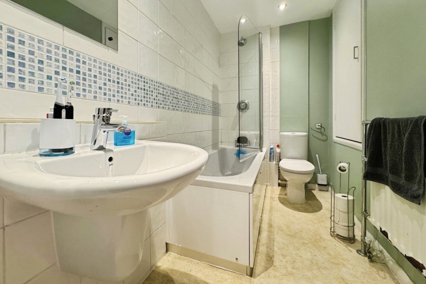 2 bedroom House for Sale Grasmere Close, Flitwick, Bedfordshire