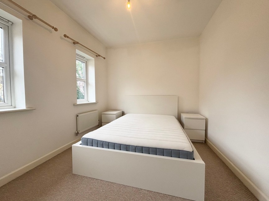 2 bedroom Flat for Letting London Road, Biggleswade, Bedfordshire
