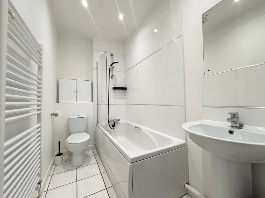 2 bedroom Flat for Letting London Road, Biggleswade, Bedfordshire