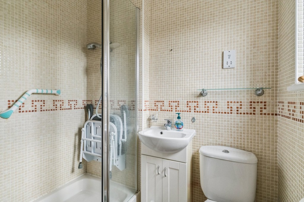 Ampthill Road, Shefford, Bedfordshire