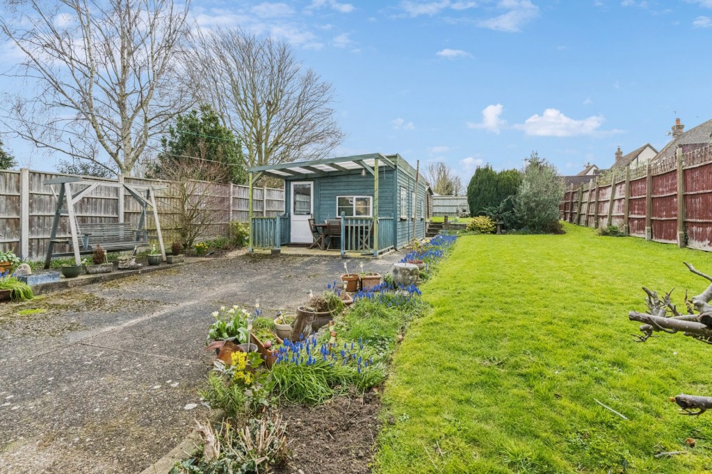 Ampthill Road, Shefford, Bedfordshire