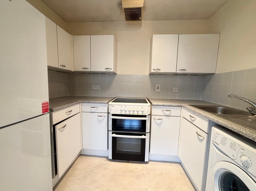 1 bedroom Flat for Letting Honeysuckle Close, Biggleswade, Bedfordshire