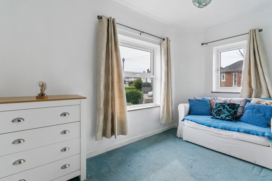 3 bedroom House for Sale Common Rise, Hitchin, Hertfordshire