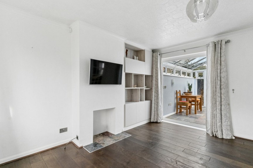 3 bedroom House for Sale Common Rise, Hitchin, Hertfordshire